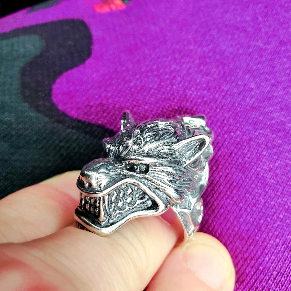 Wolf ring - Picture 3 of 3